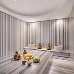 Bijal Bed & Breakfast Side