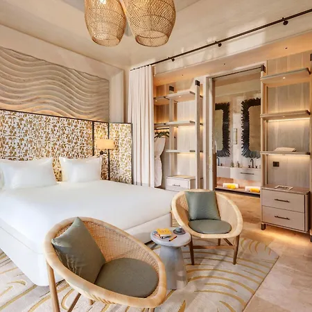Couette-café Bijal 5*